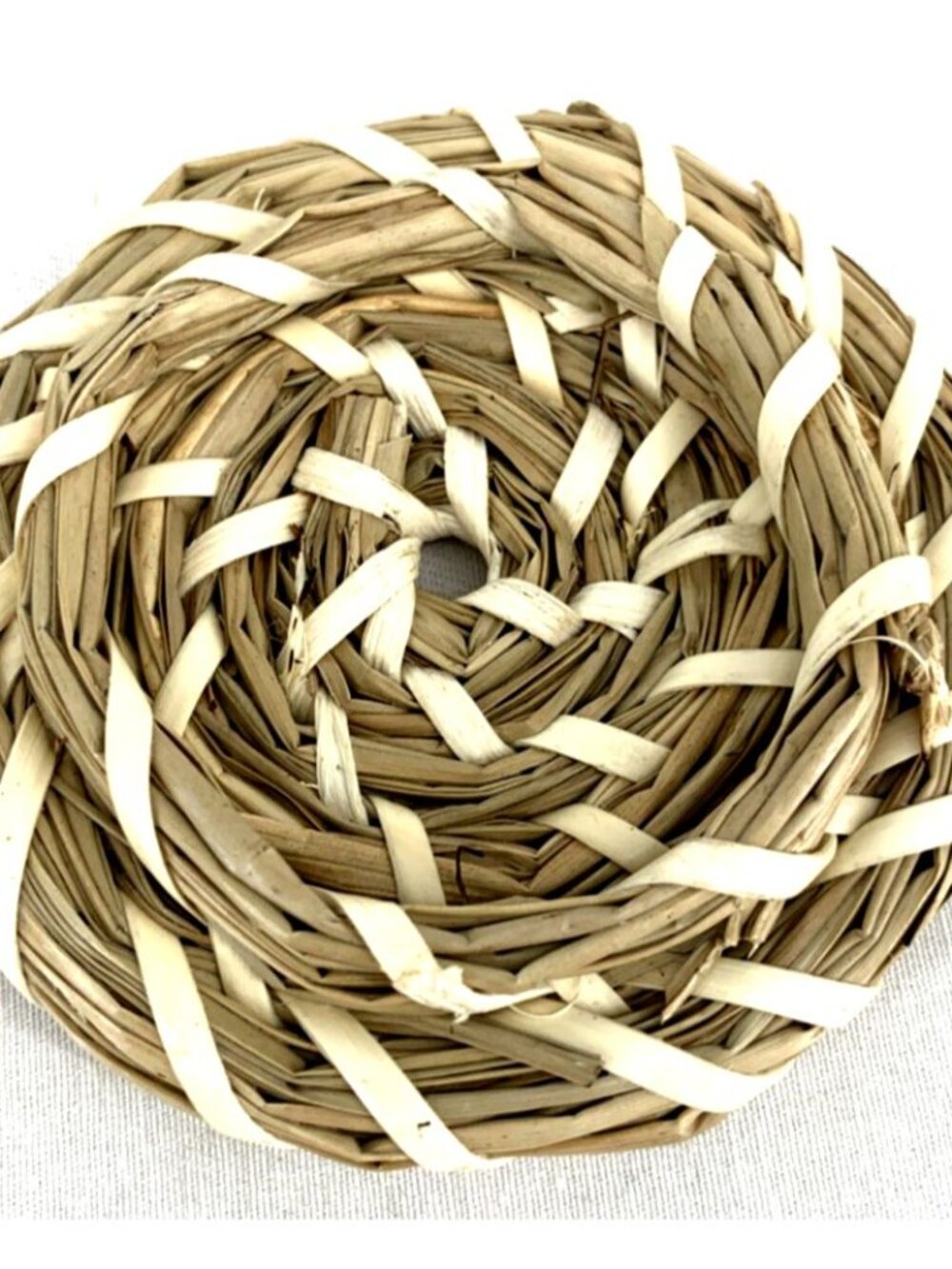 Sweetgrass Coiled Round Basket with Lid 4" - Picture 4 of 6